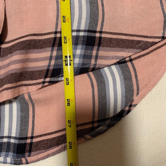 Lucky Brand women’s button down top - Picture 7 of 8